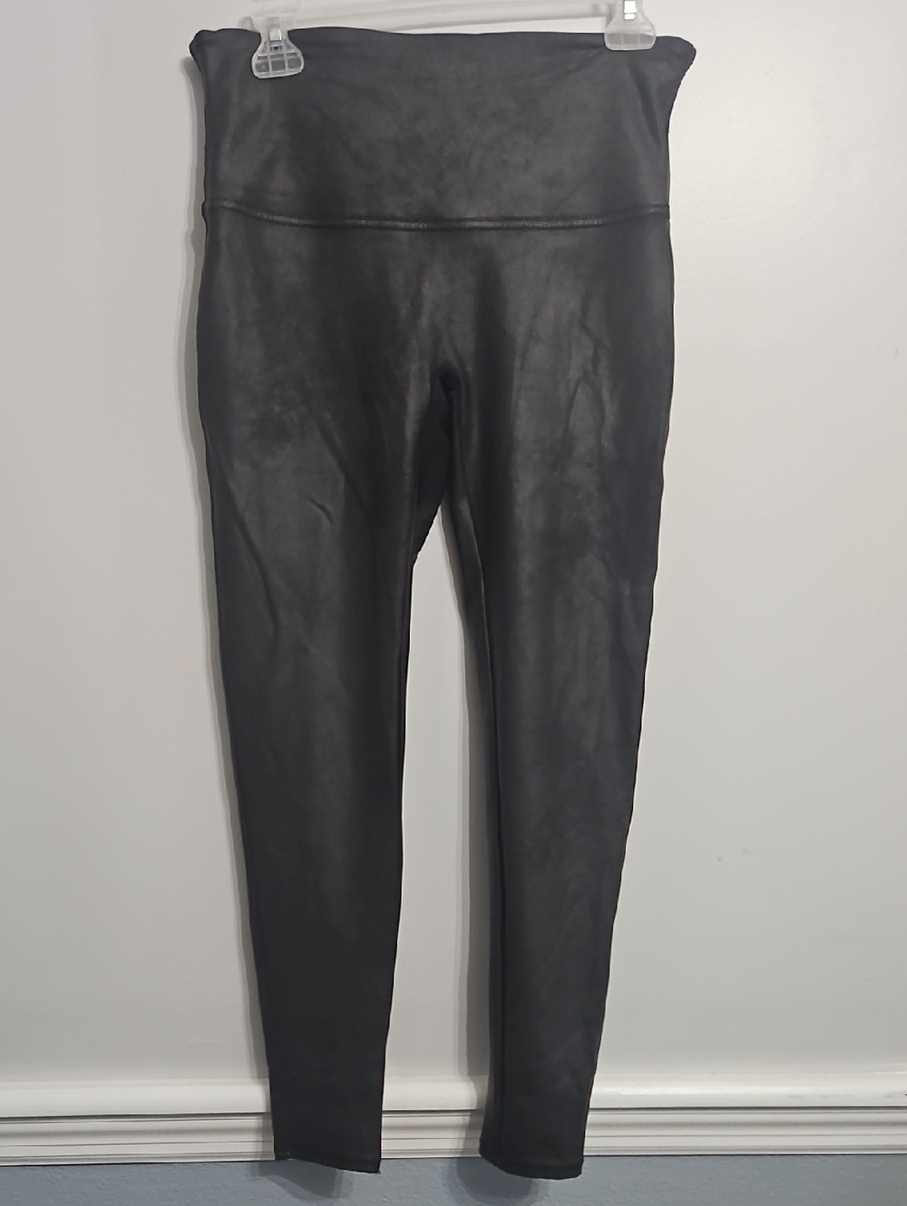 SPANX Black Leggings with Red Logo Tag